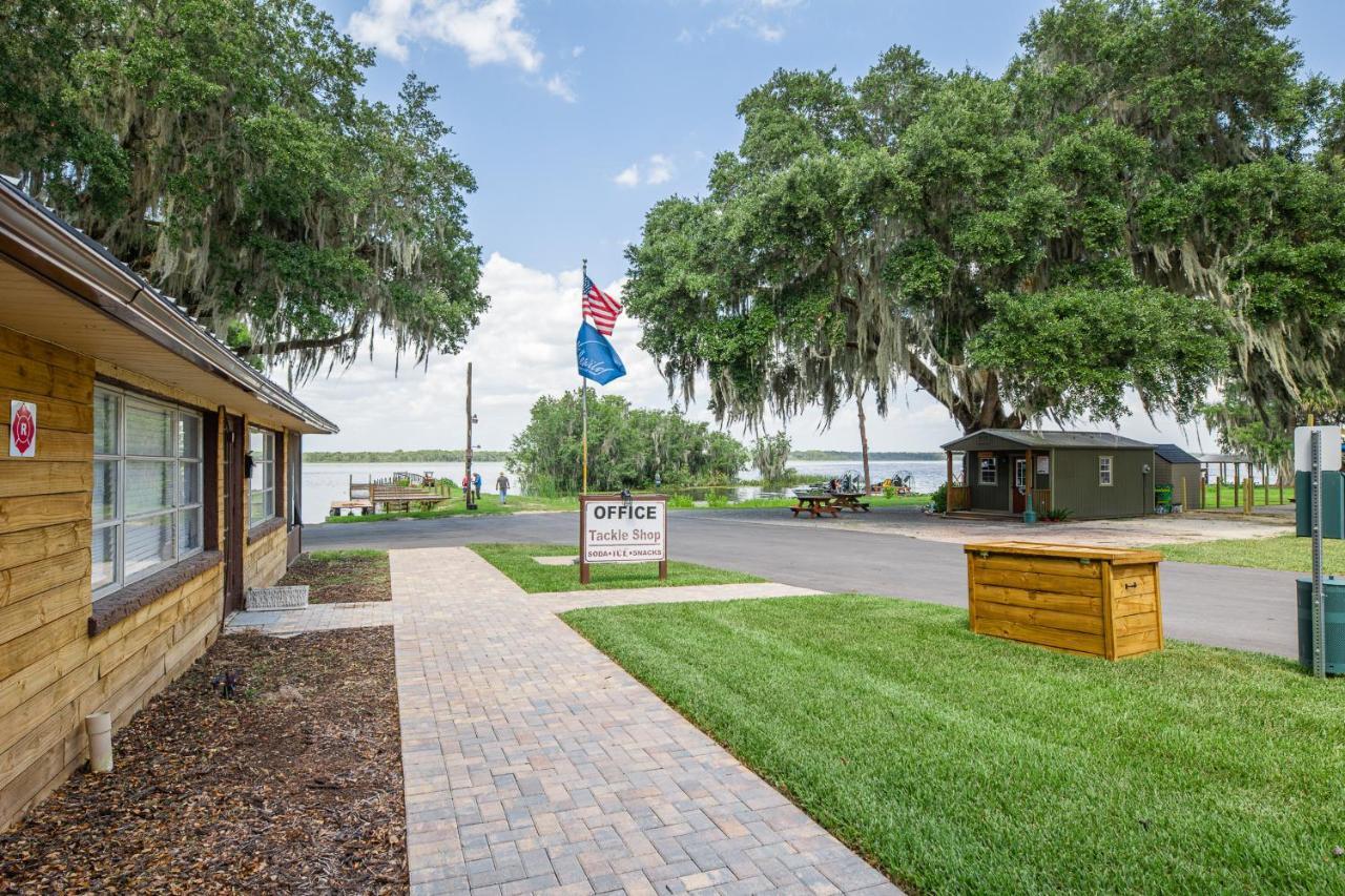 Idlewild Lodge And Rv Park Lake Panasoffkee Экстерьер фото