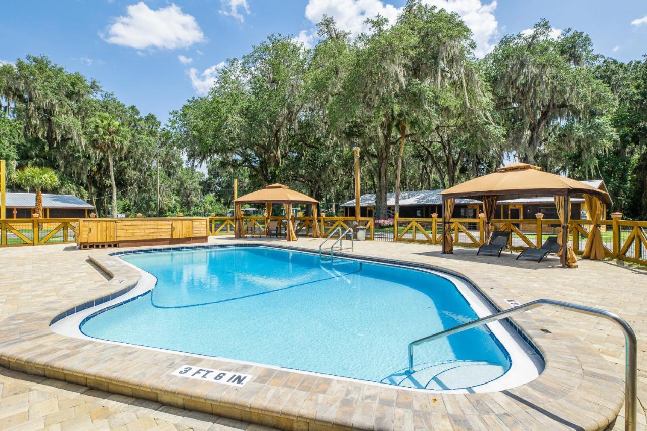 Idlewild Lodge And Rv Park Lake Panasoffkee Экстерьер фото